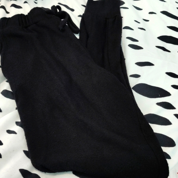 Flora Nikrooz black joggers - Picture 4 of 9